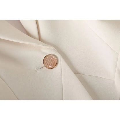 Céleste Cinched blazer