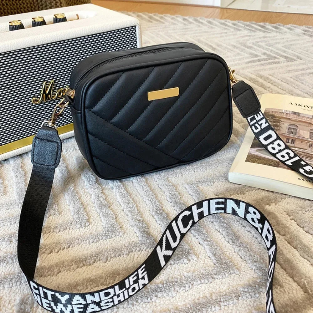 Valen Structured Camera Bag