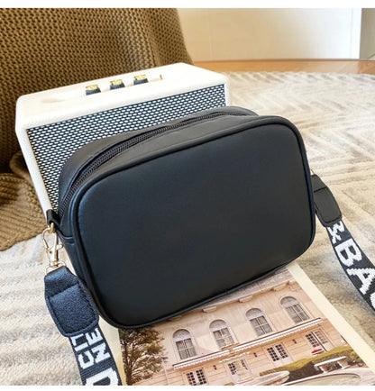 Valen Structured Camera Bag