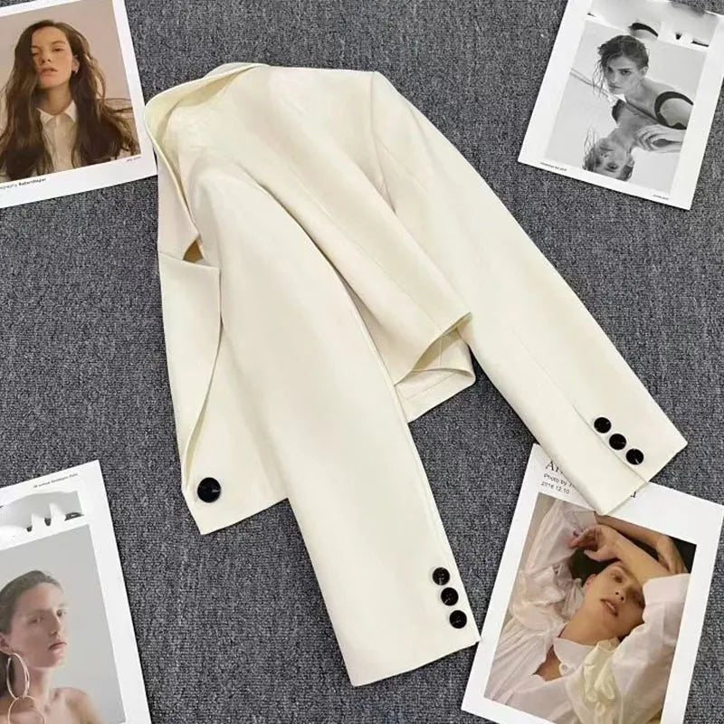 Aveline Cropped Tailored Blazer